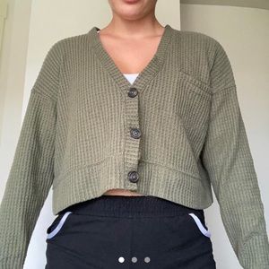 American Eagle Soft N Sexy button-up Crop Top